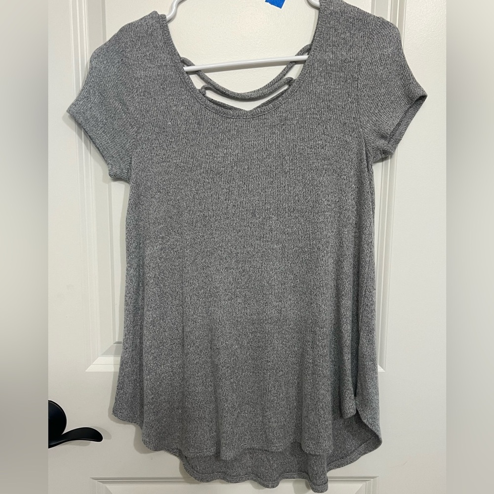 Pink republic scoop neck short sleeve gray shirt. XS